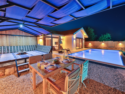  gece  -  Kasım
  | Kalkan Sarıbelen'de Romantik Balayı Villası: Jakuzi Ve Havuz Keyfi